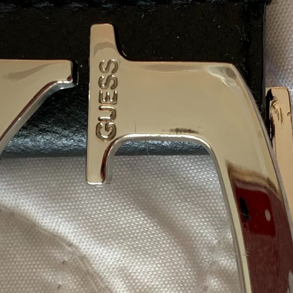 GUESS LADIES" "G" BUCKLE LEATHER BELT, Black with Silver Buckle, Size M - Picture 2 of 5